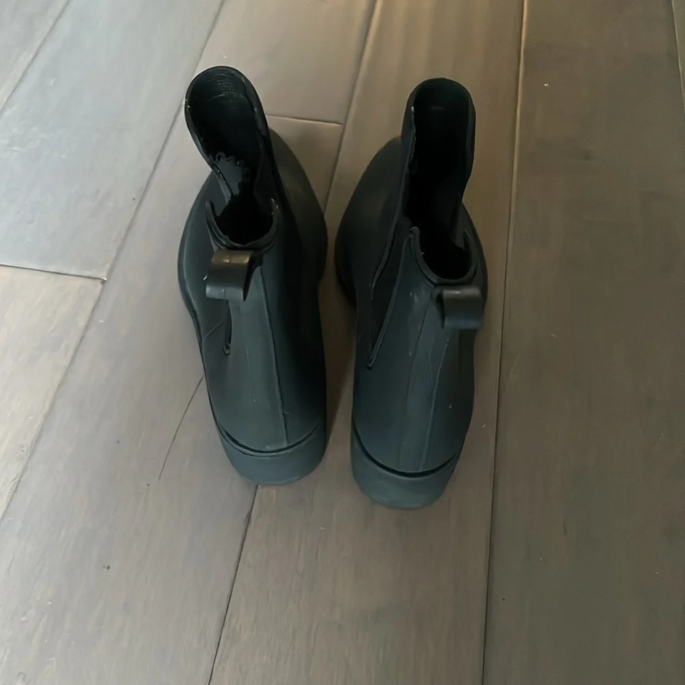 Jeffrey Campbell Forecast 2 Black Rubber Chelsea  Rain Boot 10